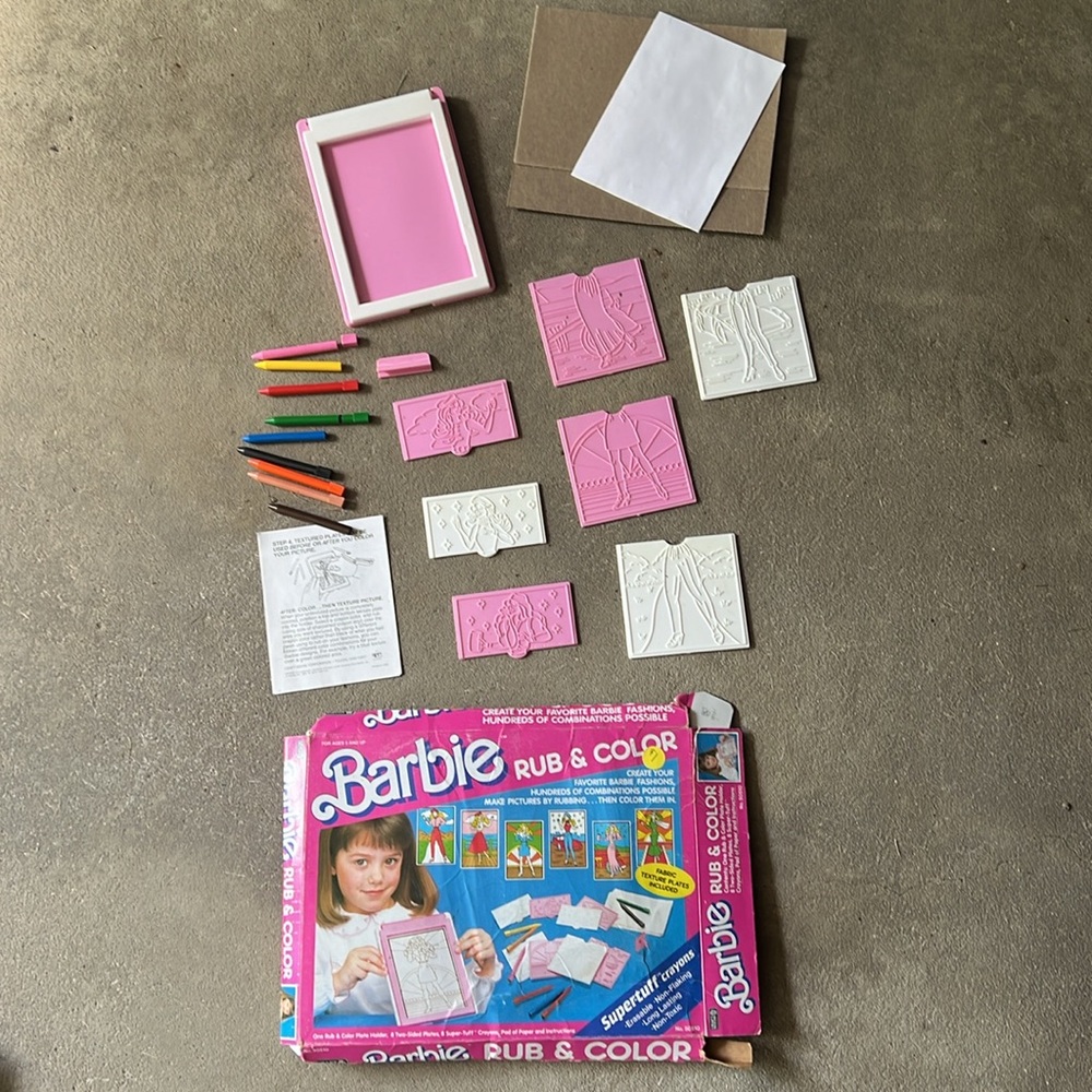 Barbie Rub & Color - Picture 5 of 5